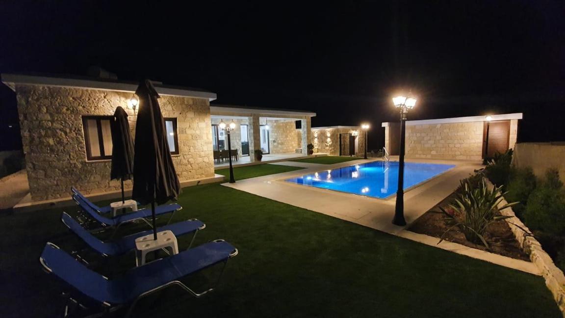 Villa Yermanina Geroskipou Ngoại thất bức ảnh