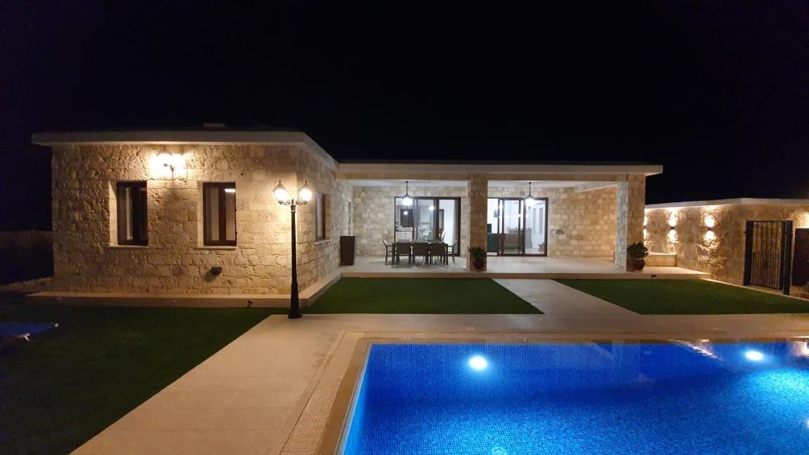 Villa Yermanina Geroskipou Ngoại thất bức ảnh