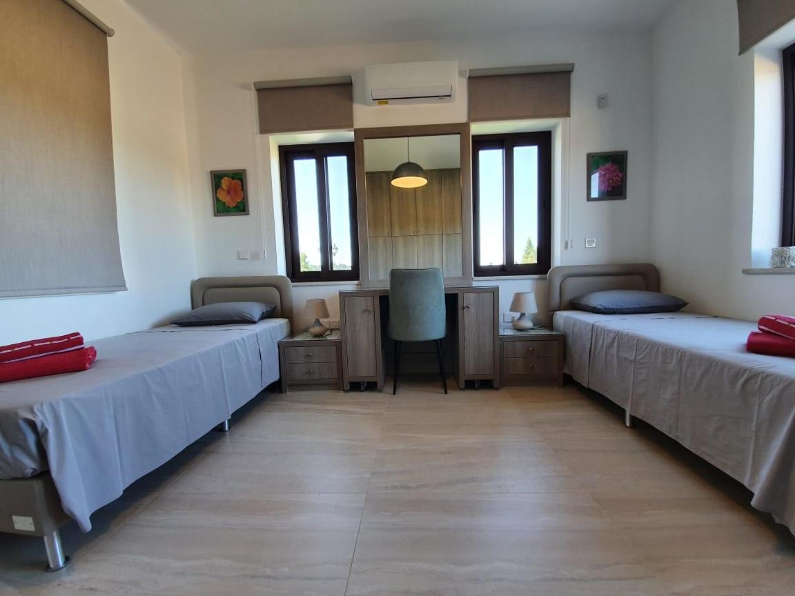 Villa Yermanina Geroskipou Ngoại thất bức ảnh